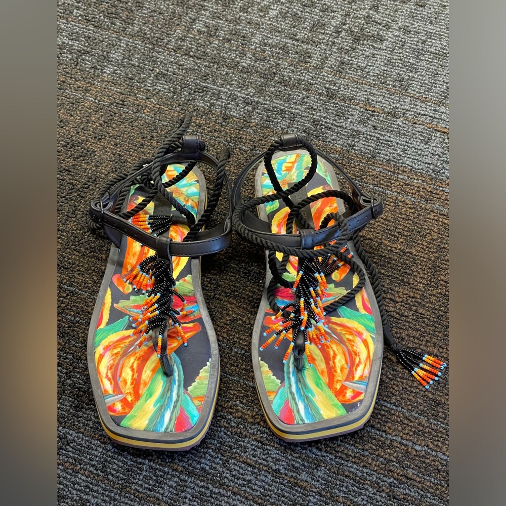 Farm Rio Sandals SZ 8